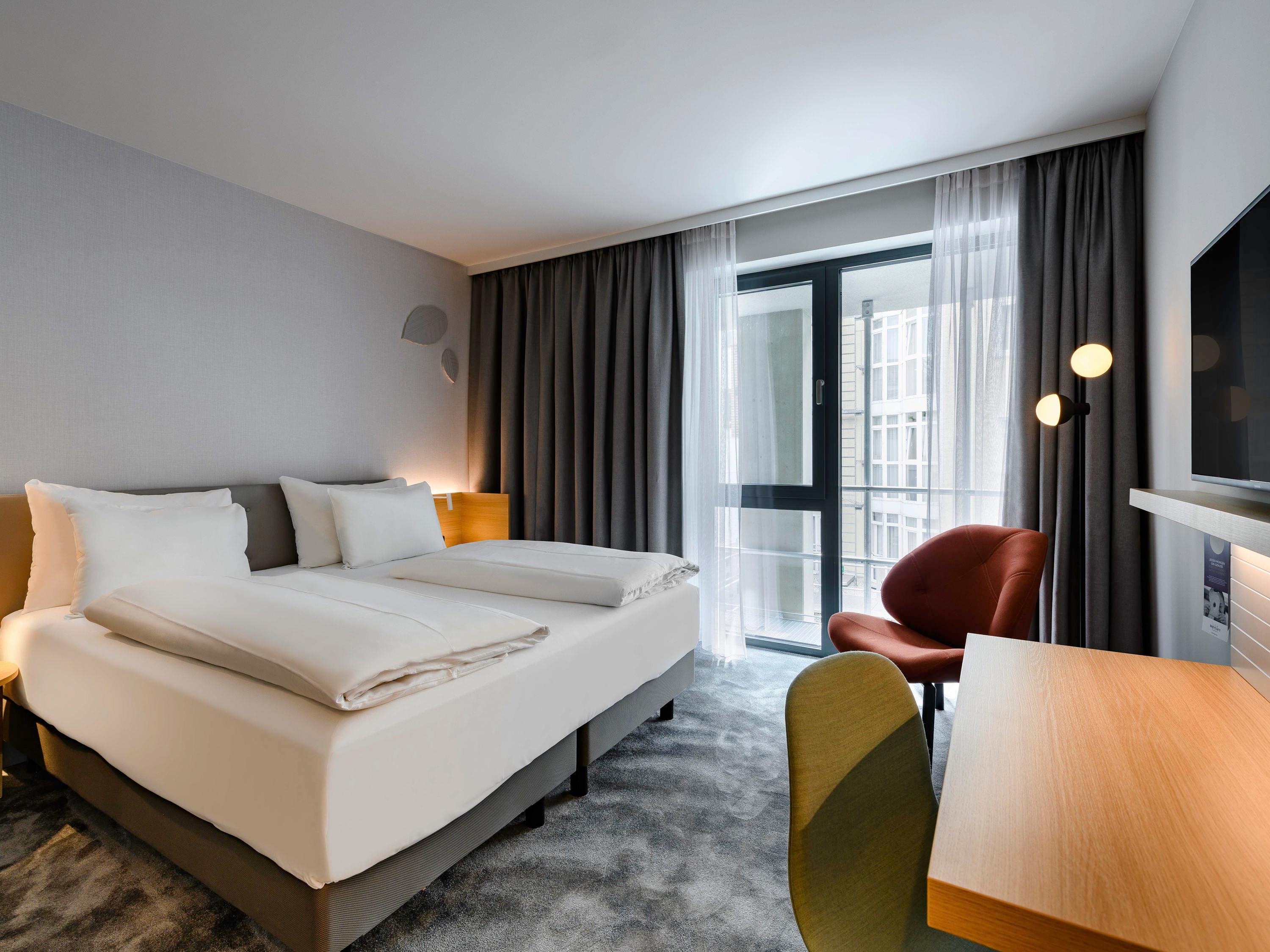Courtyard, Privilege, New Mercure Bed