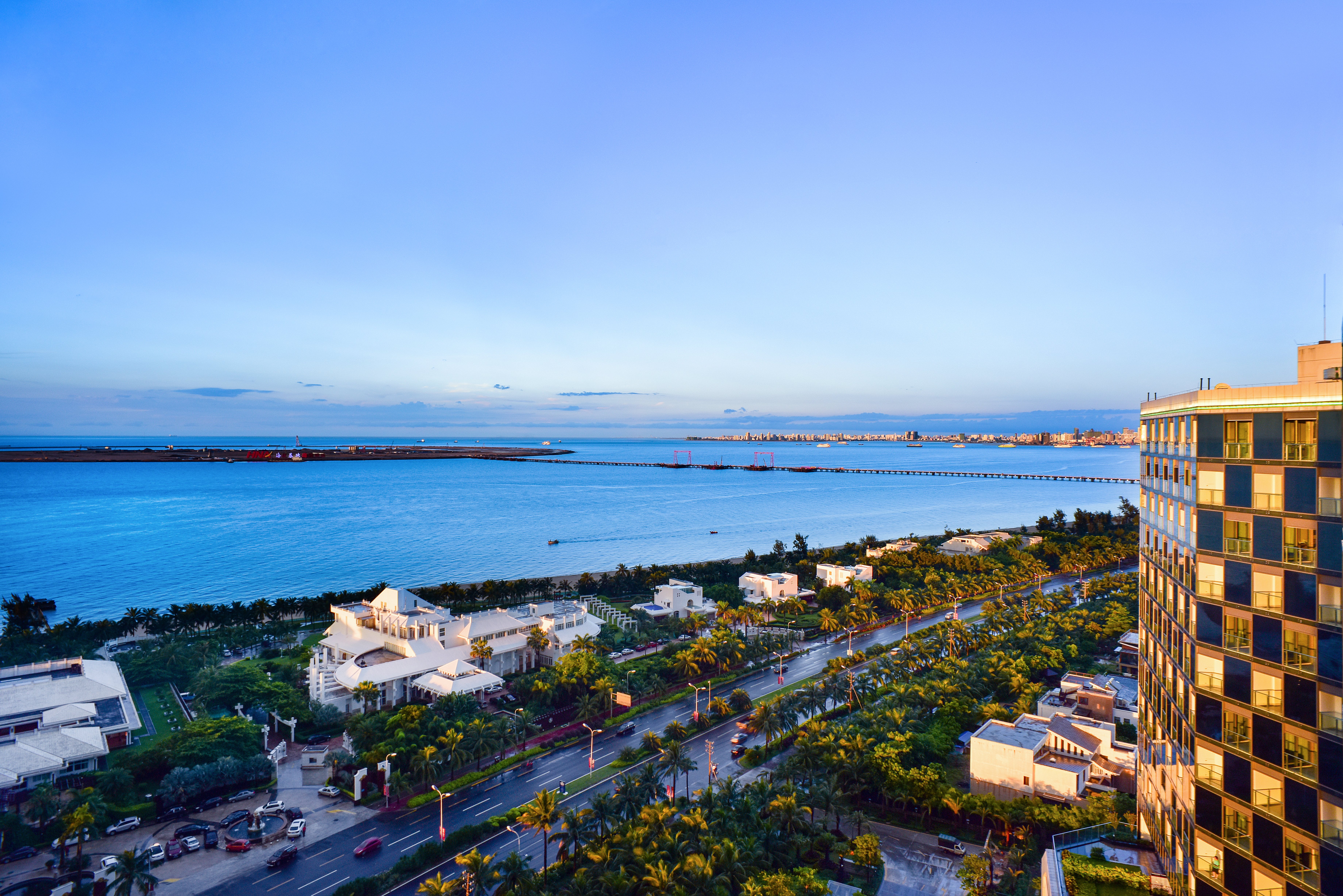 Holiday Inn Haikou West Coast 46/50