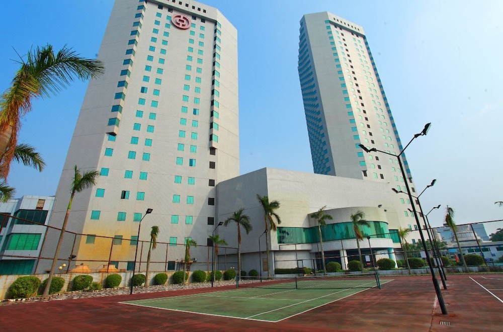 Pantower International Hotel 5/50