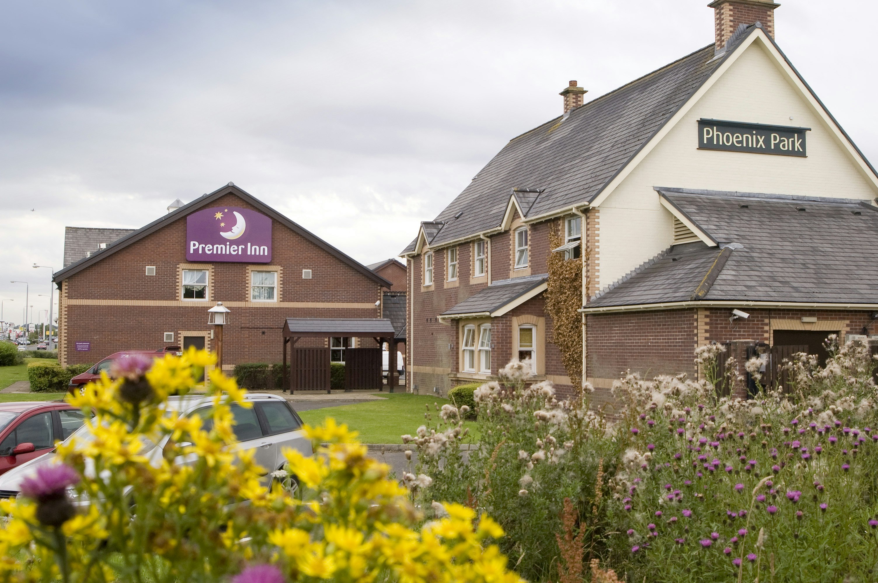 Premier Inn Glasgow (Paisley) 19/23