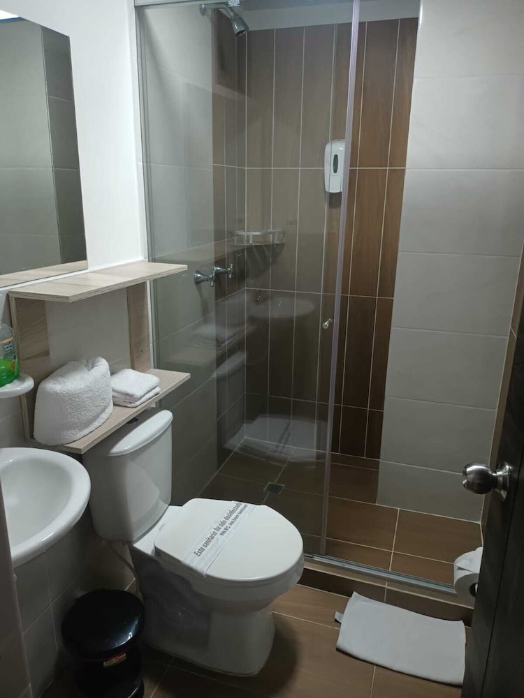 Hotel Monarka 23/25
