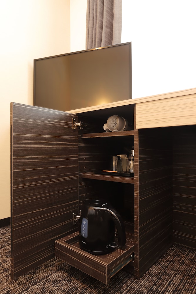 Smile Hotel Premium Osaka Hommachi 45/58