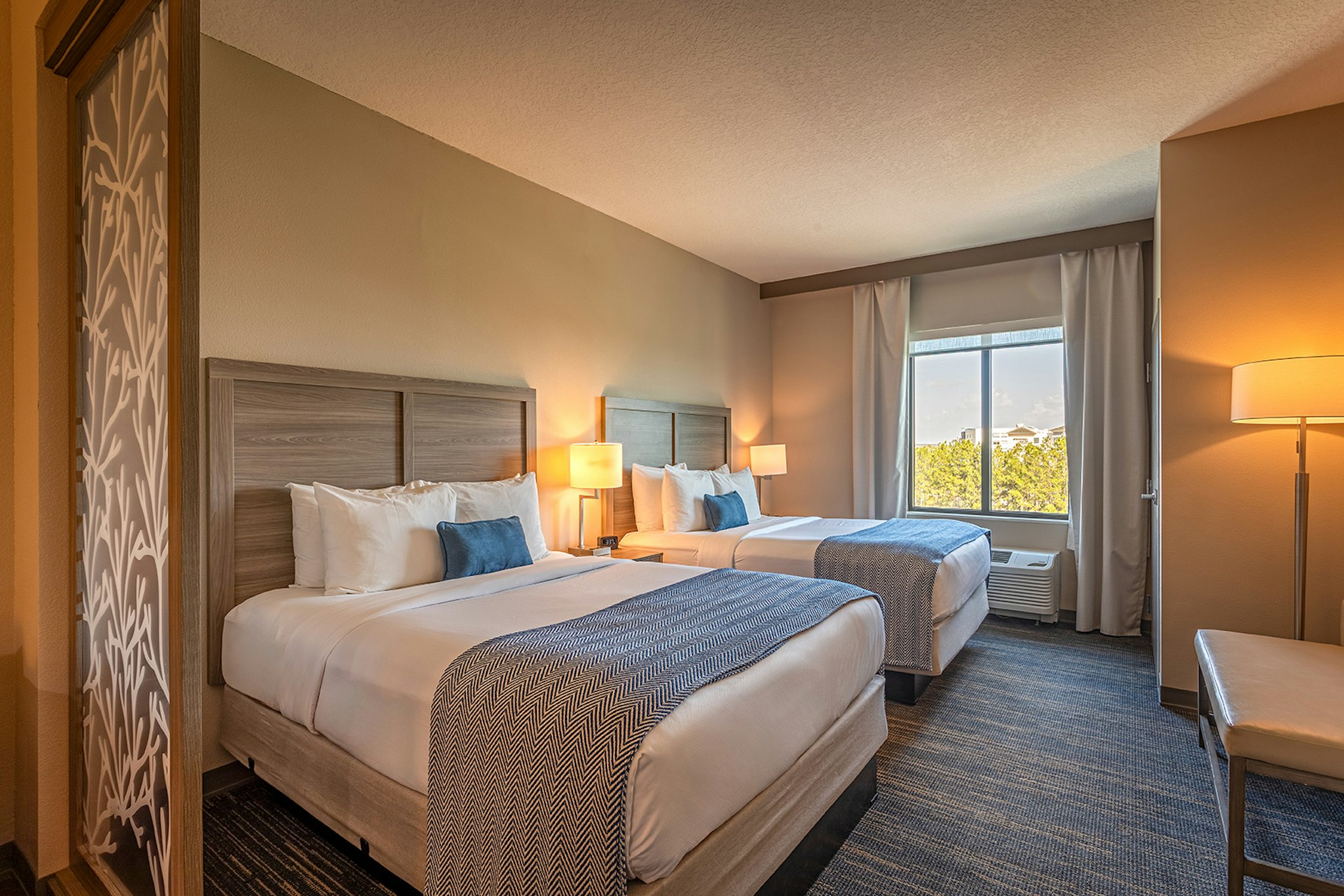 جناح سوبيريور بسريرين كوين، Pestana Orlando Suites Lake Buena Vista 3/8