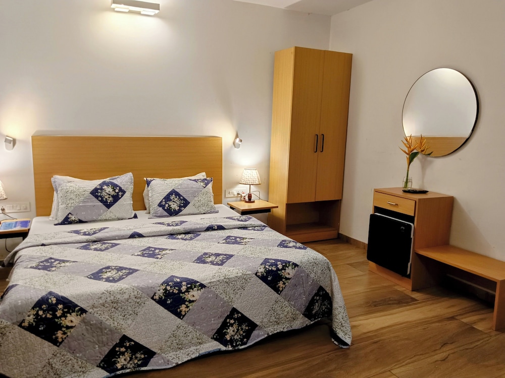 Hotel Plaza Inn by Rio 24/50