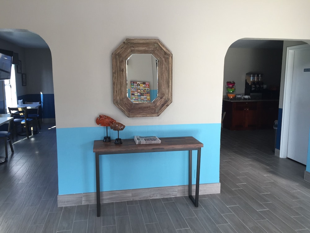 Captain Apos S Quarters Inn 40/69