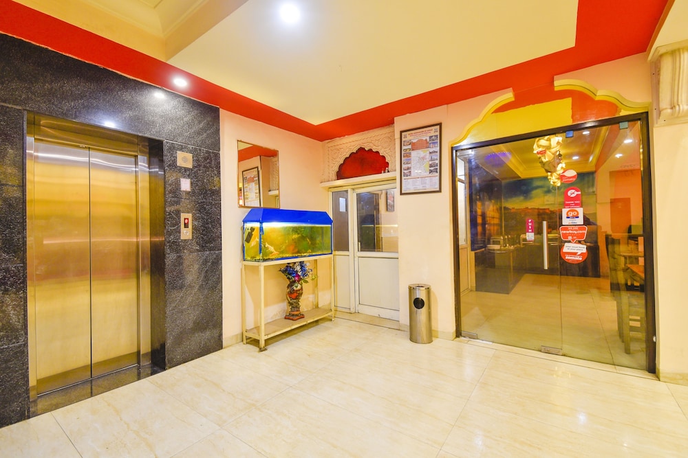 Hotel Laxmi Niwas 6/62