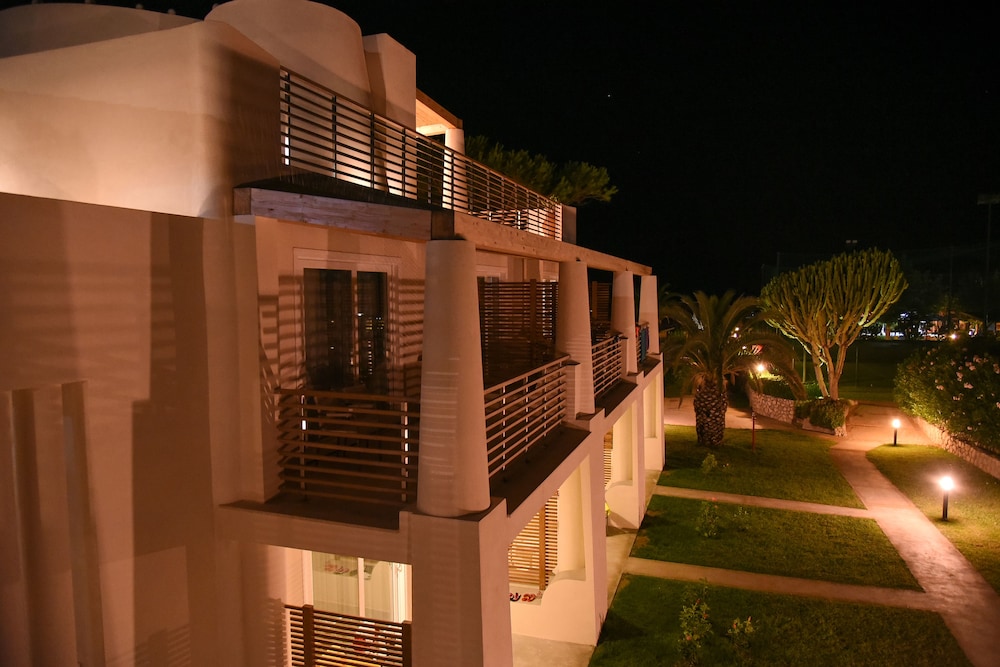 Baia Del Sole Resort in RICADI