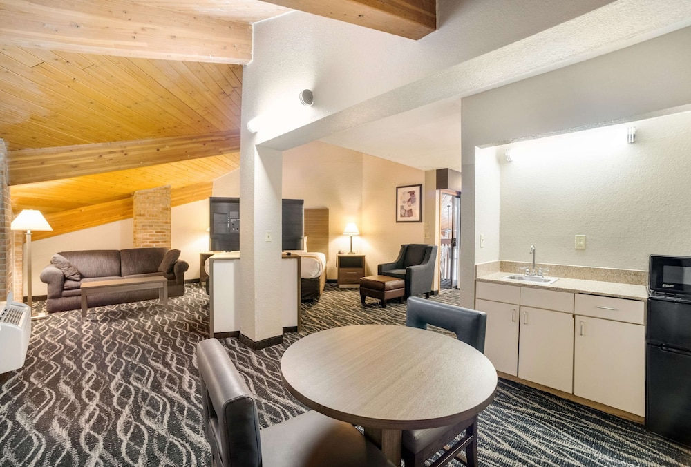 Quality Inn Effingham North 42/55