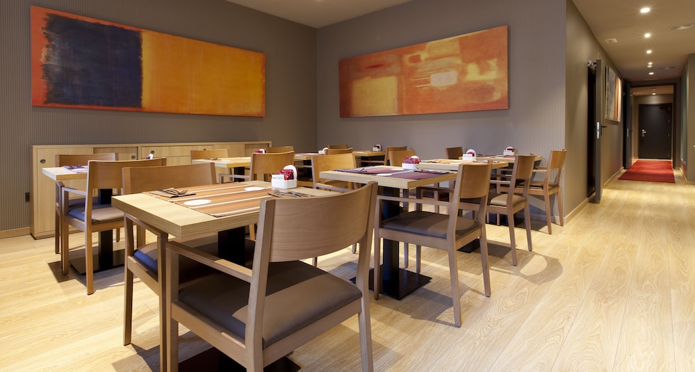 Hotel Ambit Barcelona 48/53