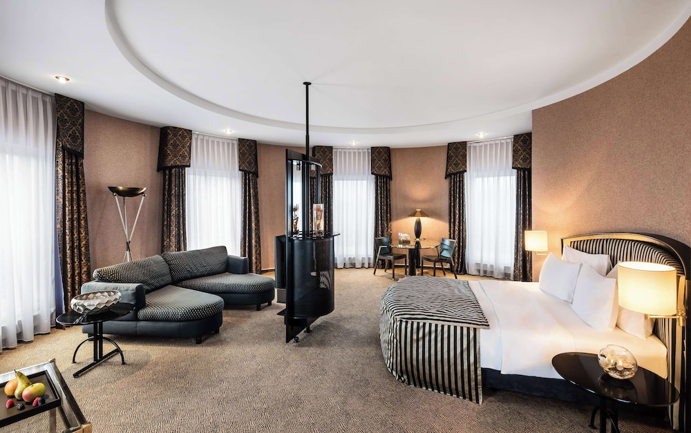 Lindner Hotel Dusseldorf Airport, part of JdV by Hyatt 24/75