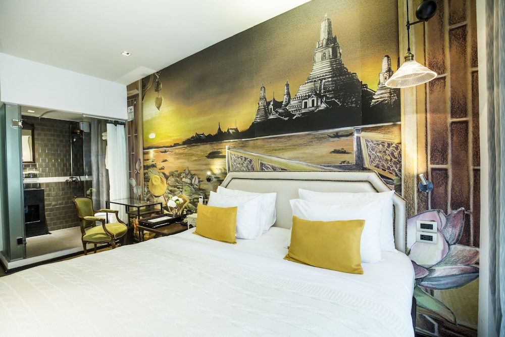 PLAYHAUS THONGLOR HOTEL BANGKOK 10/24