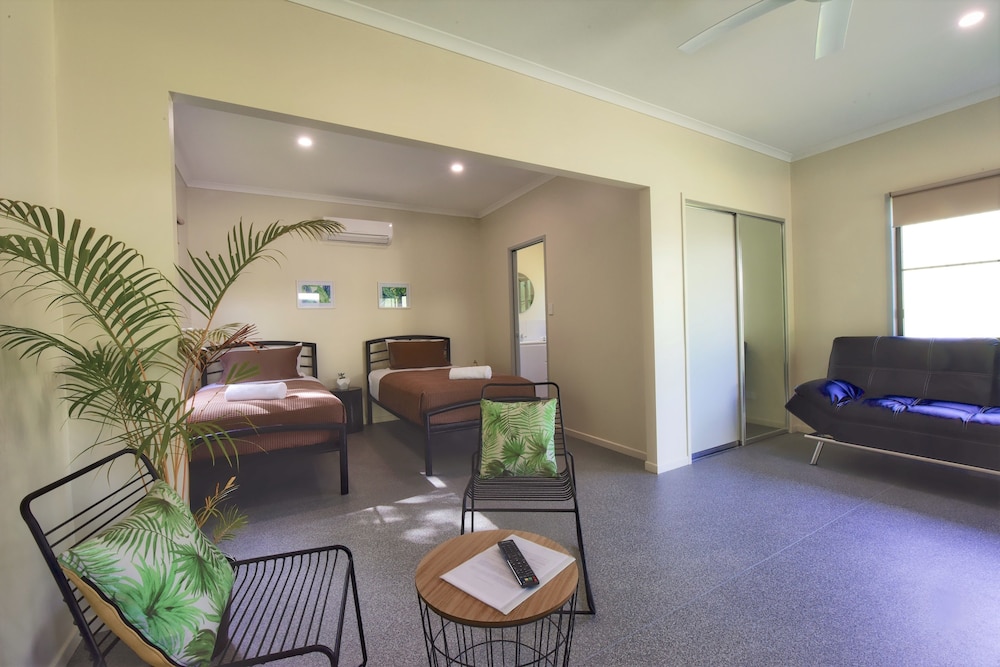 Daintree Peaks Eco Stays 30/45