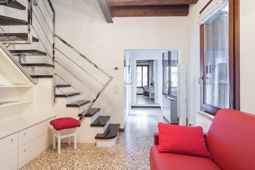 Venezia - Calle della Regina 752b 9/23