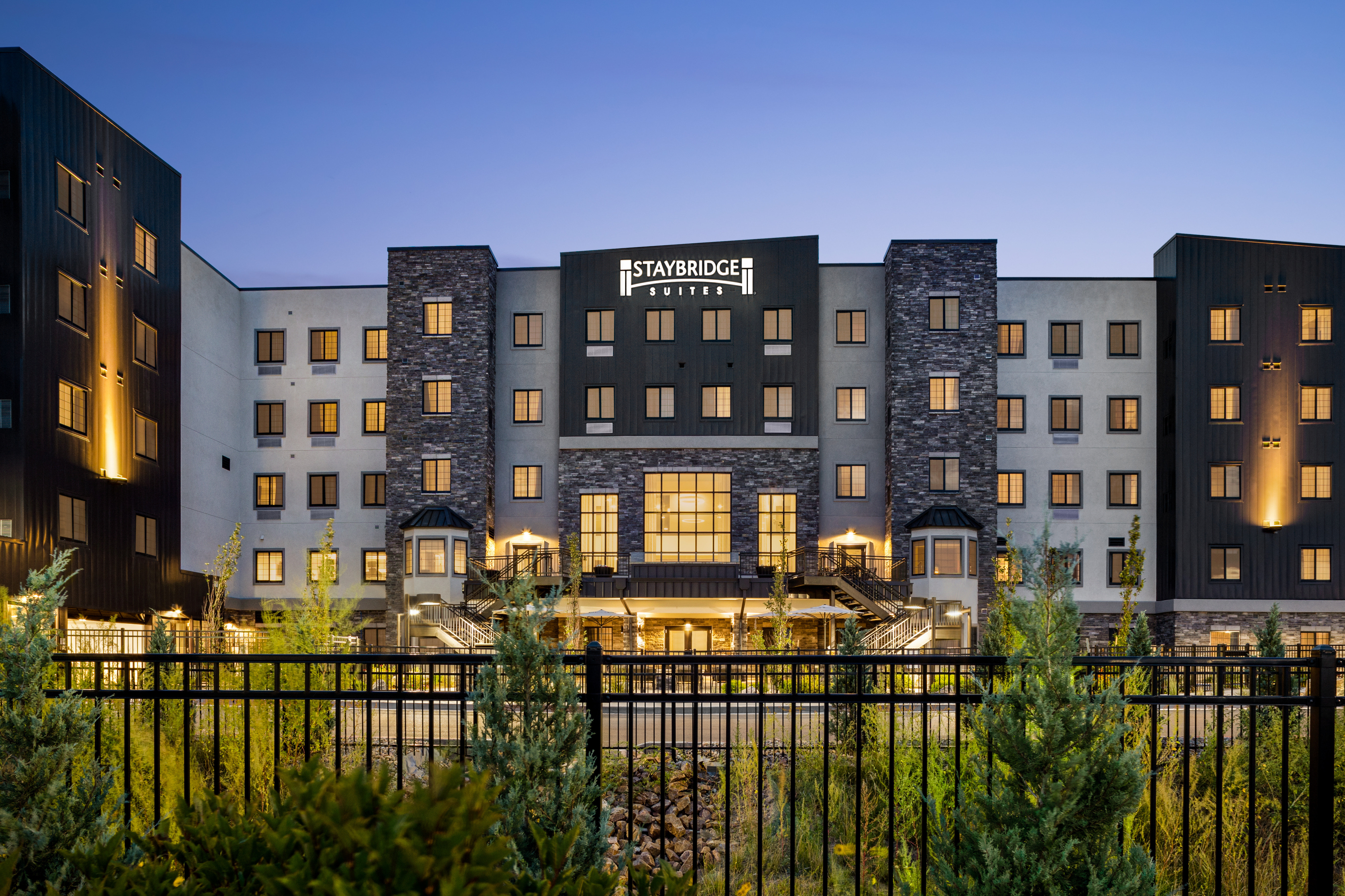 Staybridge Suites Colorado Springs NE - Powers 6/59