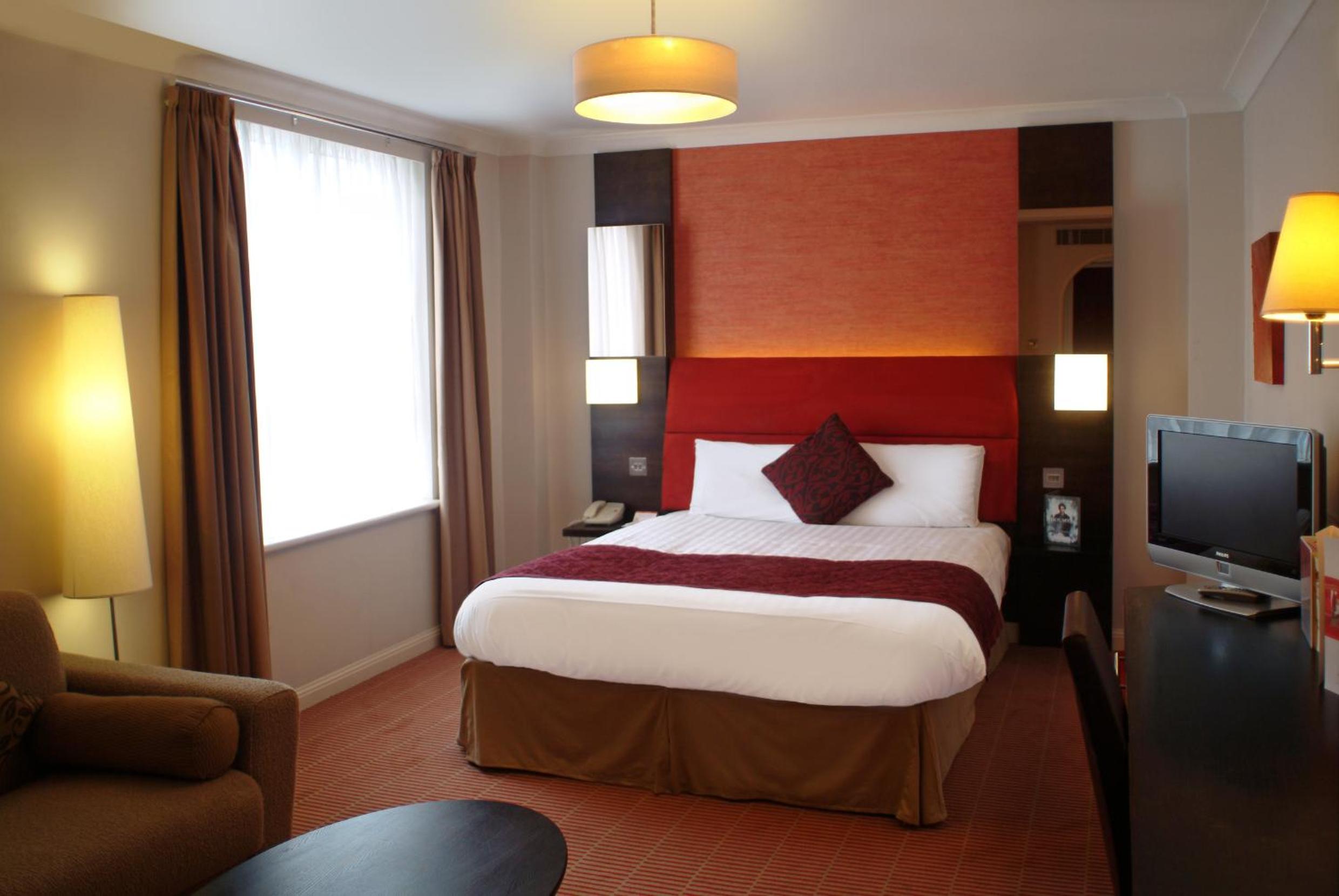 Family, Double Bed