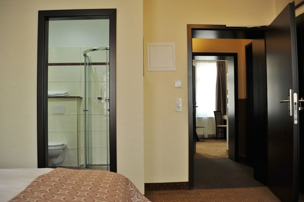 Hotel Atlas Halle 47/71