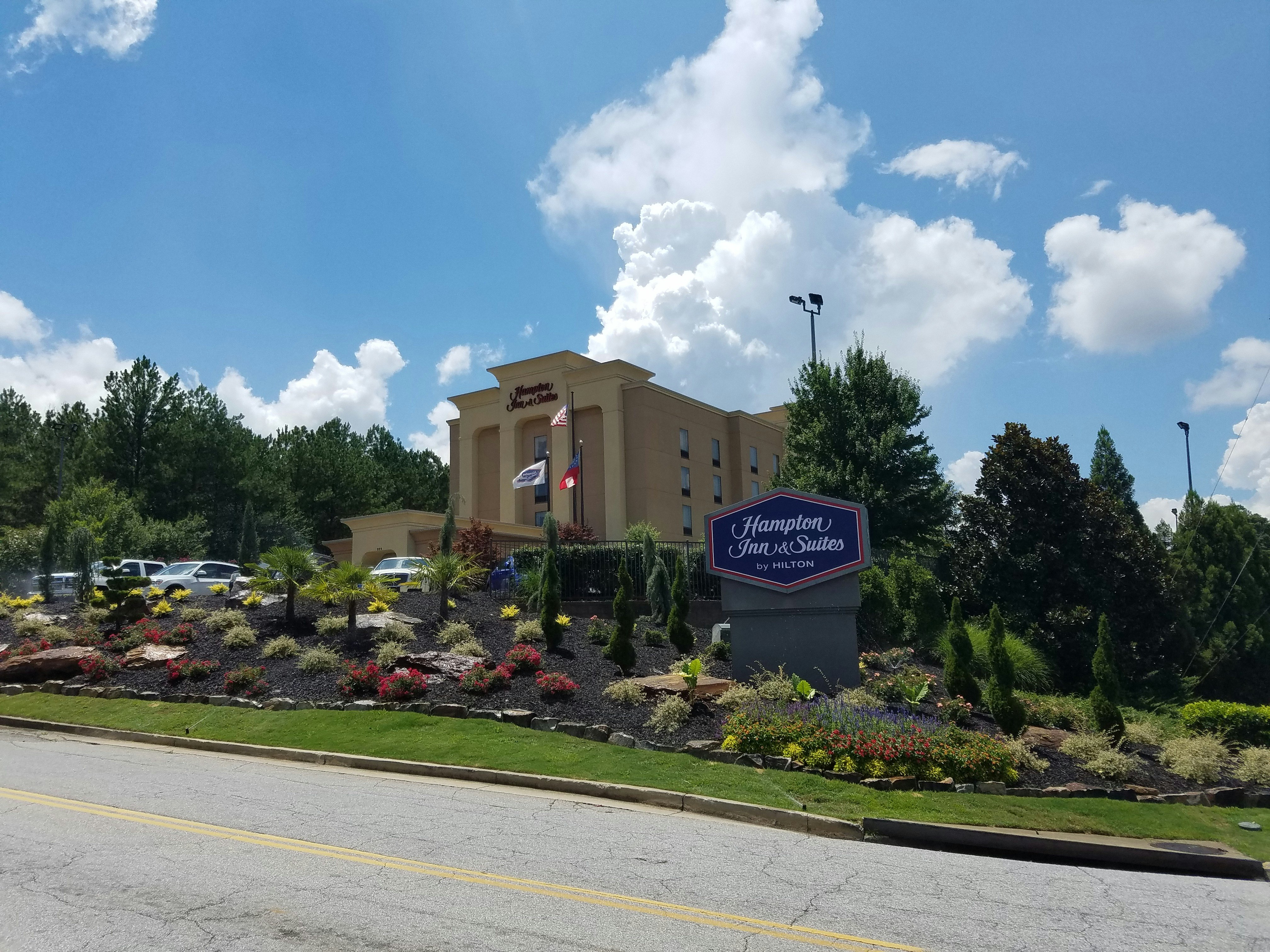 Hampton Inn Suites Atl Six Flags 52/61