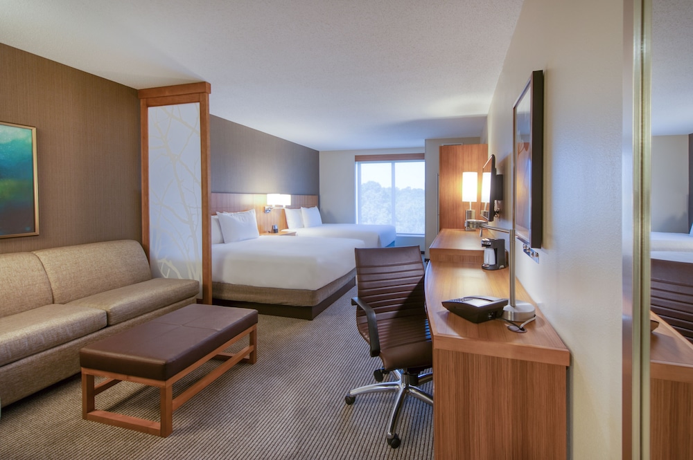 GUEST ROOM, 2 QUEEN BEDS
