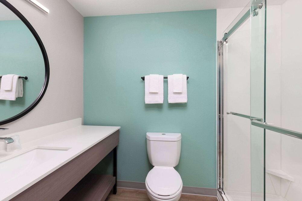 ECHO Suites Extended Stay by Wyndham Nashville/ Gallatin 65/69
