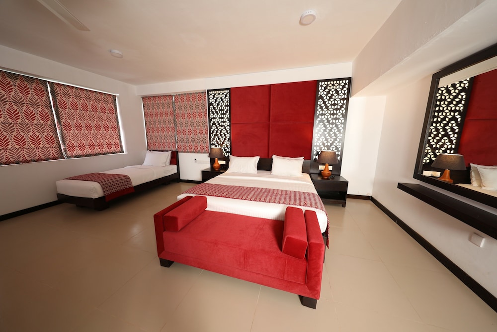 Joes Resort Bentota 7/50