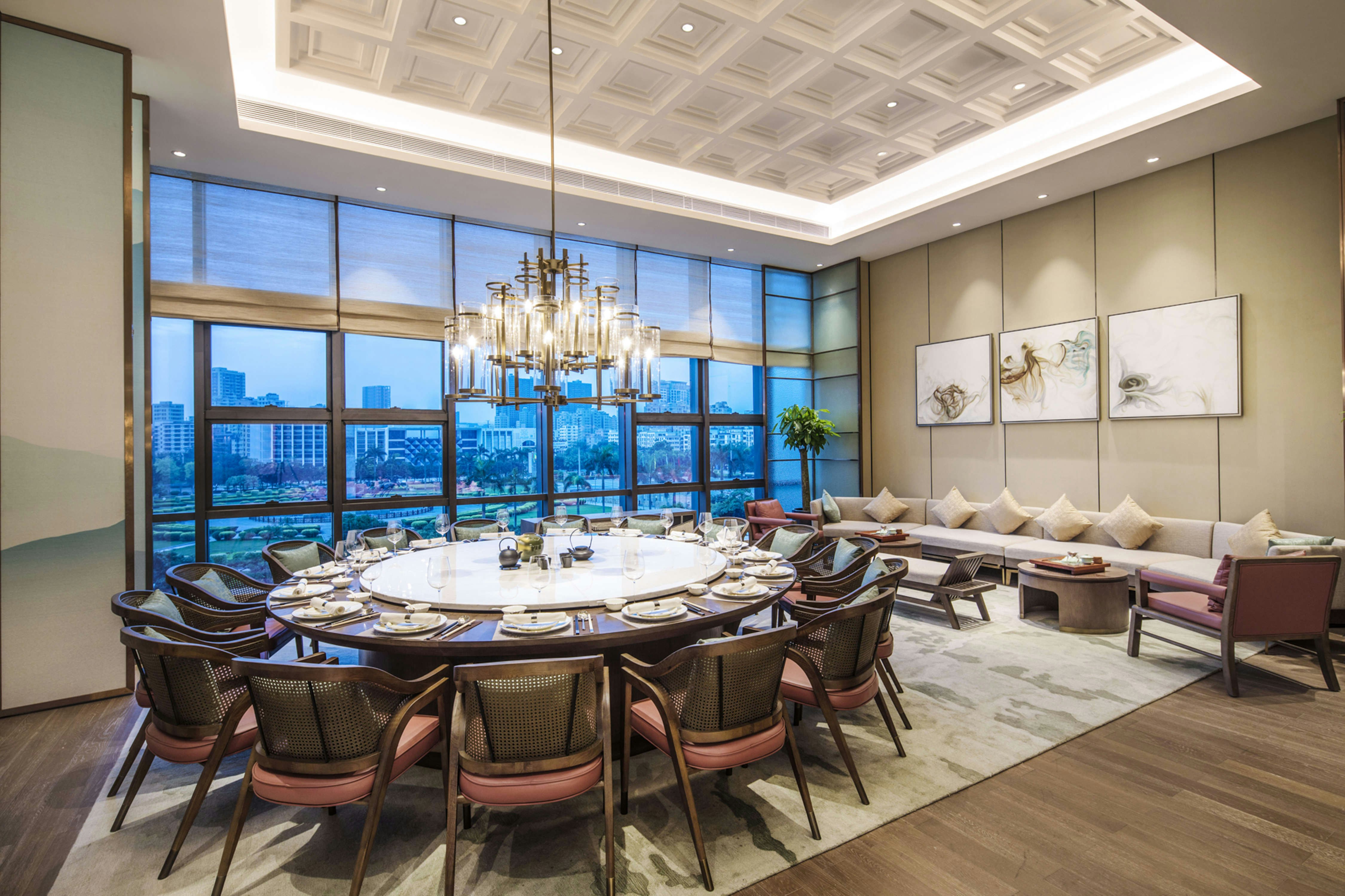 Doubletree By Hilton Shenzhen Longhua 49/76