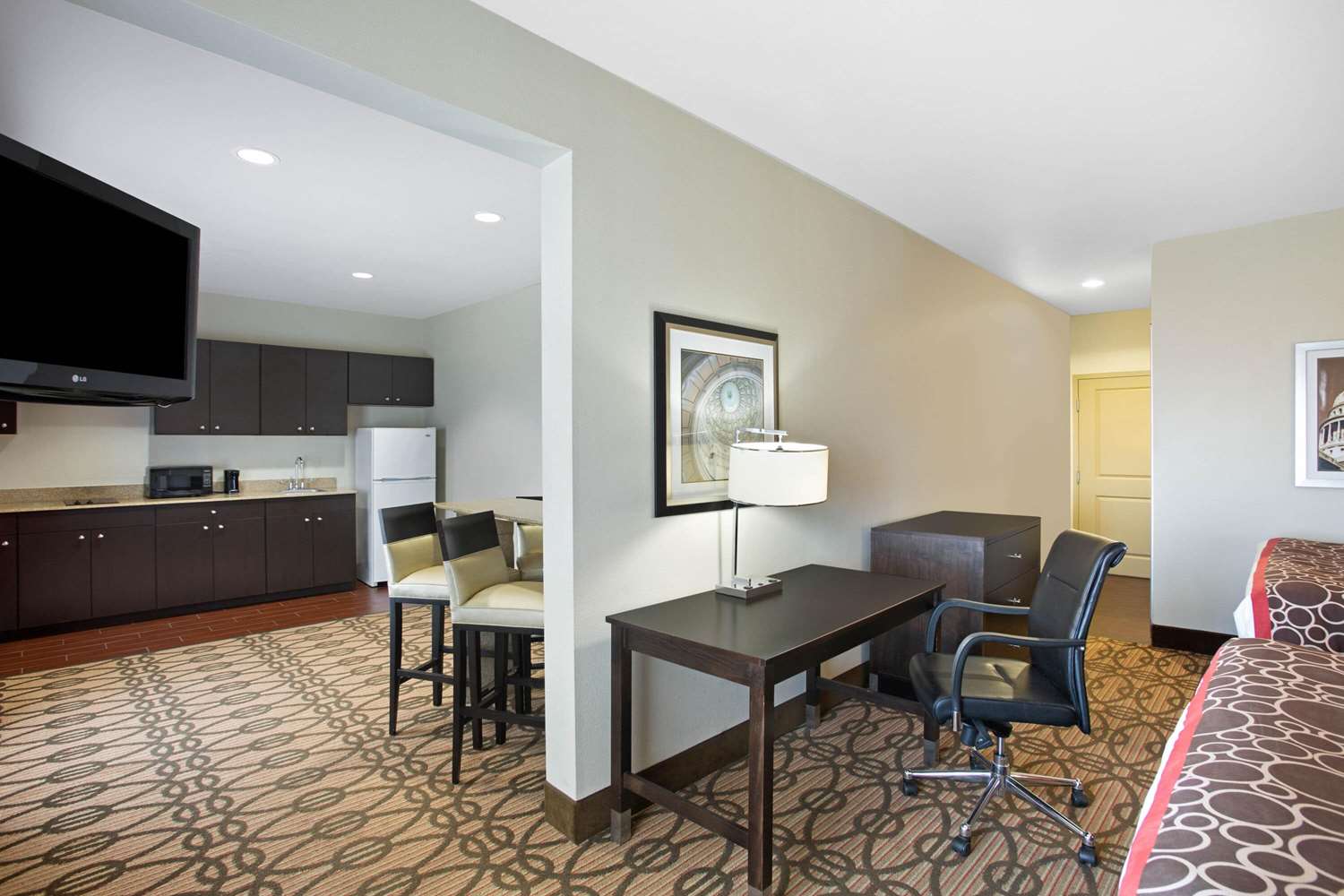 La Quinta Inn Suites Pearsall 47/56