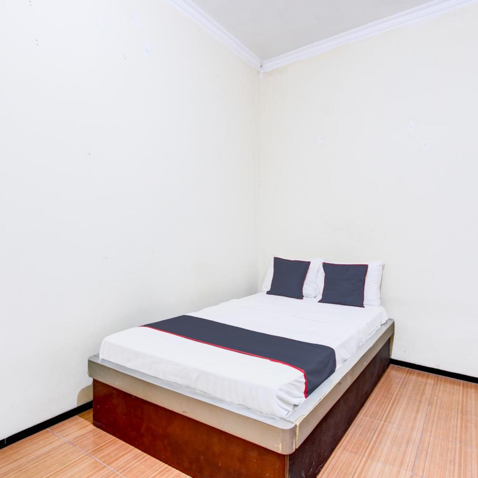 Hotel O Ump Near Rs Margono 17/34