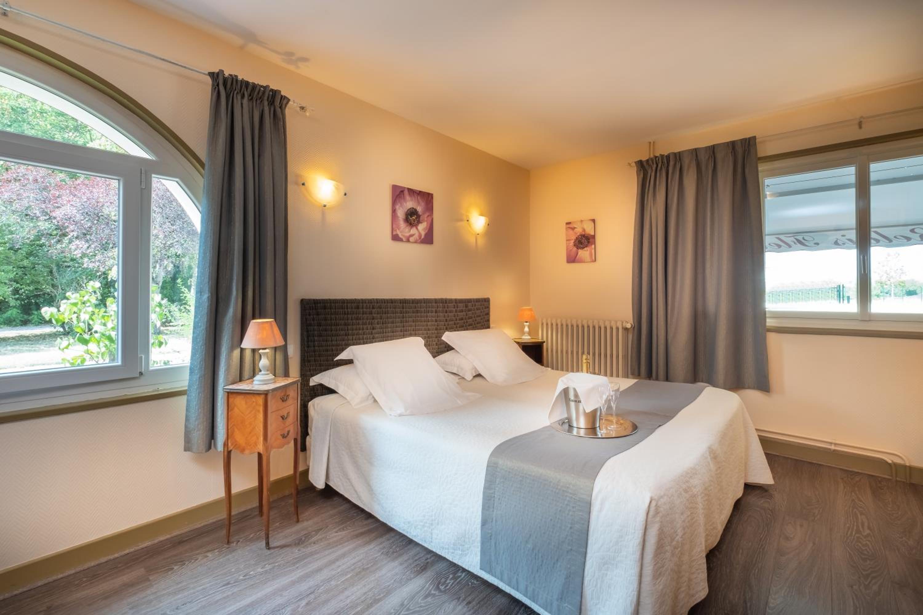 HOTEL LE COQ HARDI 9/51