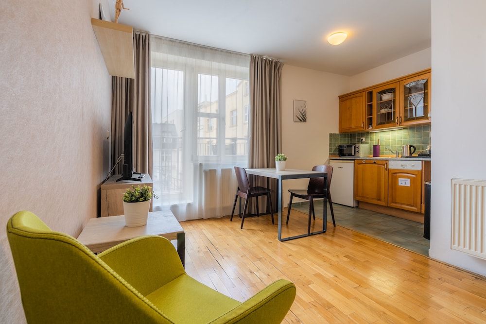 EA ApartHotel Melantrich 30/47