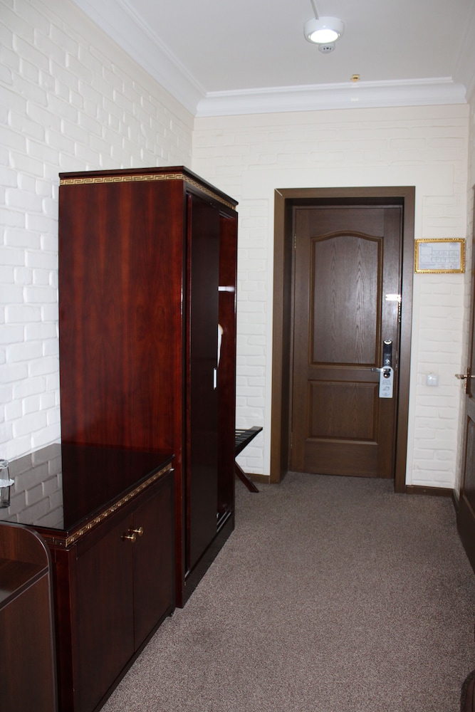 Grand Hotel Zarafshan 7/50