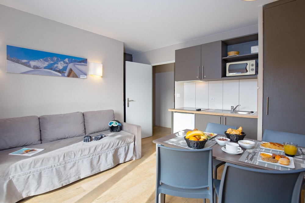 SOWELL RESIDENCES PRA LOUP 32/50