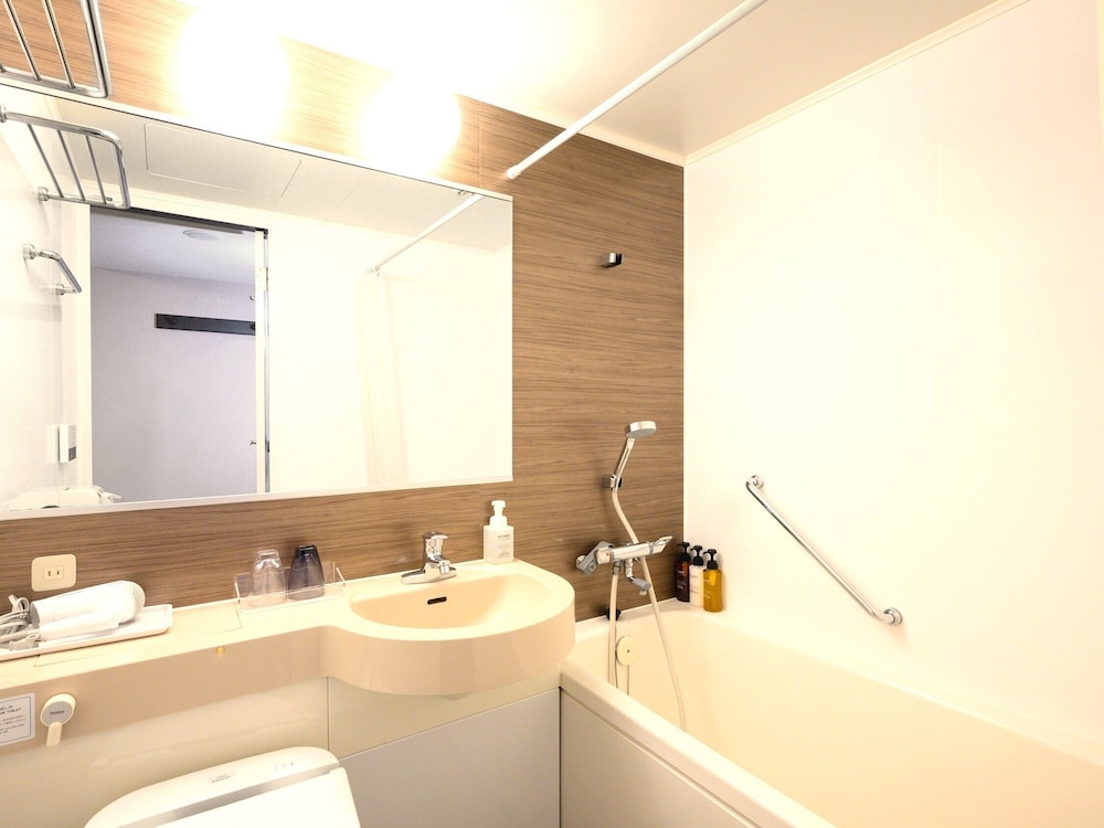 Smile Hotel Premium Kanazawa Higashiguchi Ekimae 46/47
