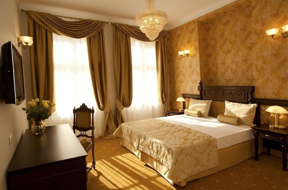 غرفة ديلوكس بسريرين منفصلين، Hotel Kolegiacki 3/6