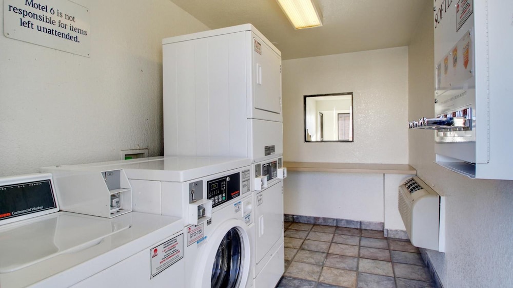 Motel6 Owensboro, KY 32/50