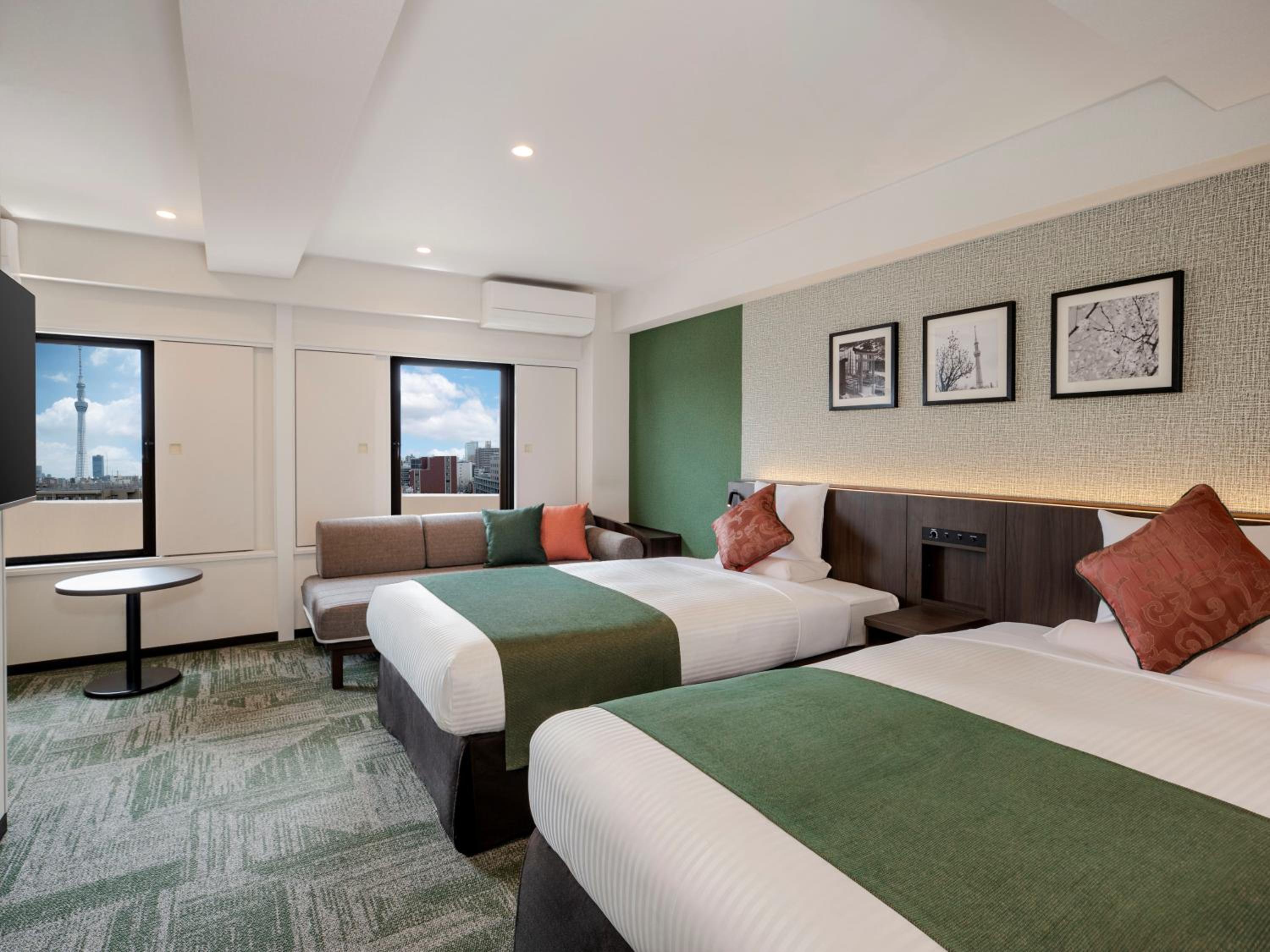 Renovated, Tree, Superior, Twin Beds, with View
