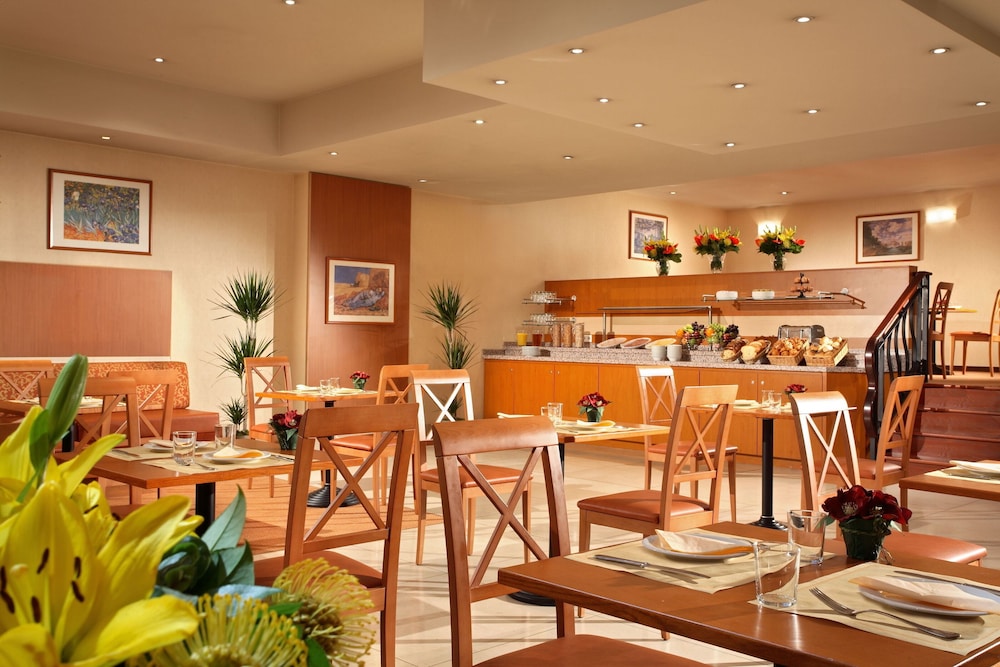 restaurant-cafeteria