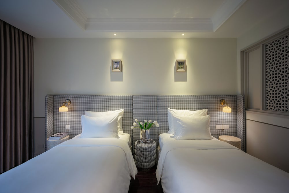 Le Jardin Hotel Haute Couture 29/76
