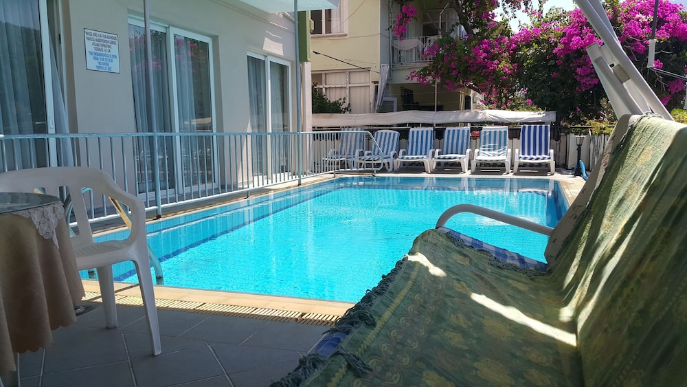 Cicek Otel & Apartments 43/50