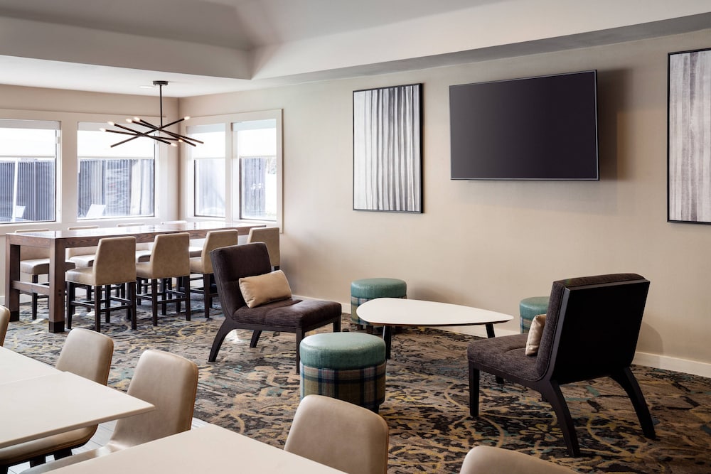Residence Inn Anaheim Placentia Fullerton 32/50