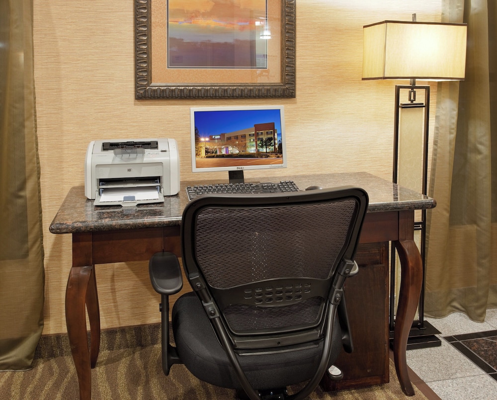Holiday Inn Express Union City(San Jose) 58/59