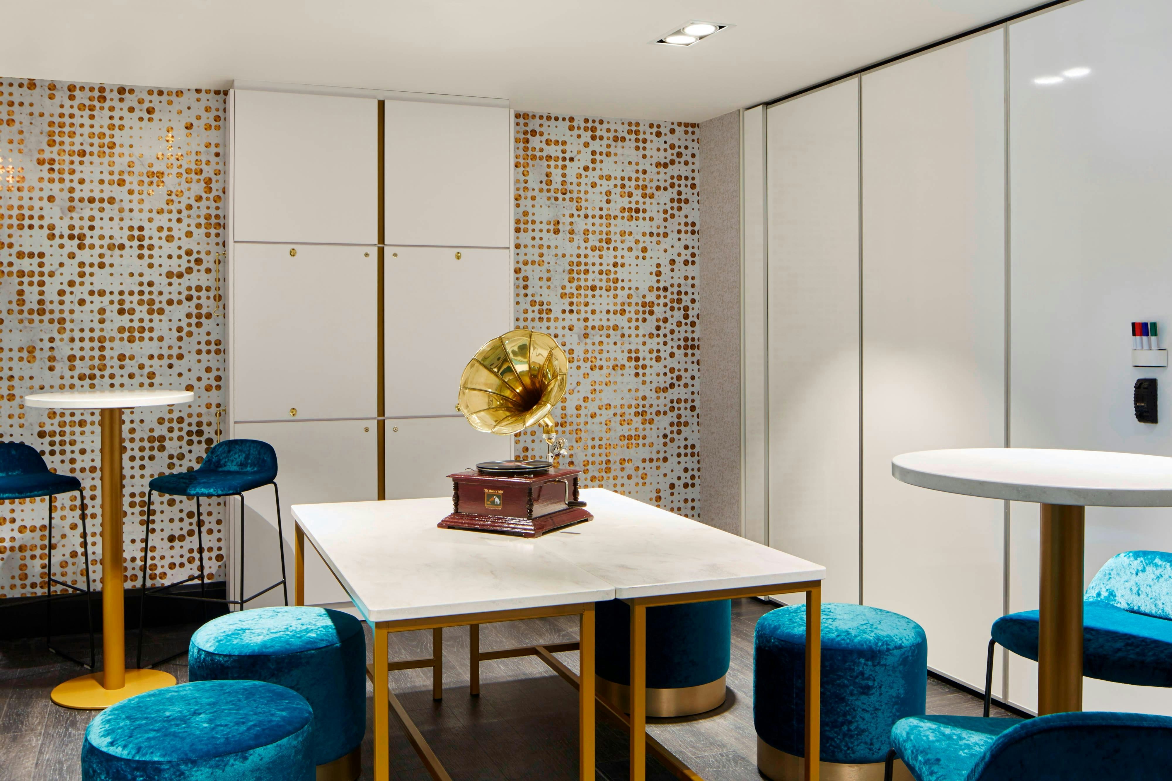 London Marriott Hotel Maida Vale 44/62