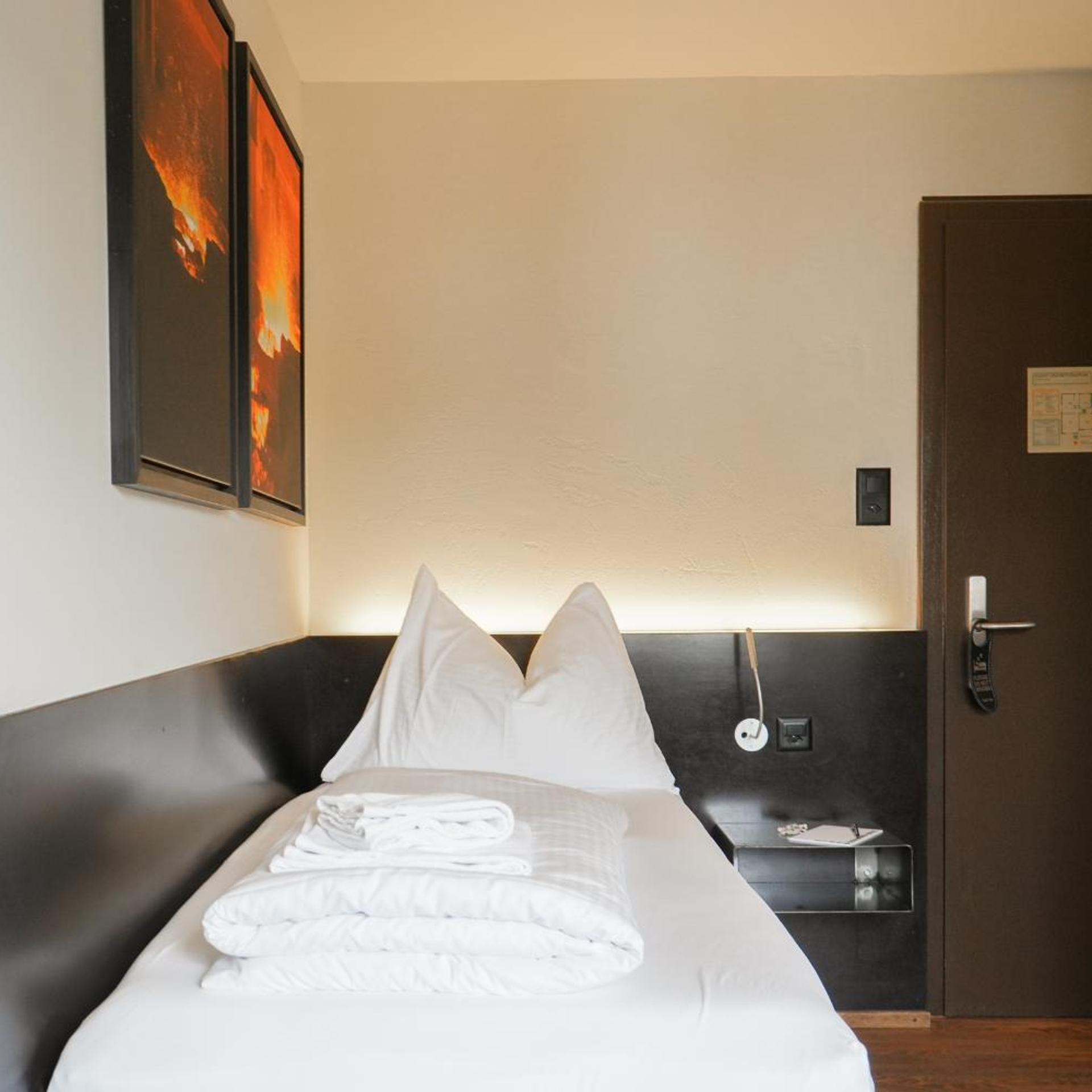 feRUS Hotel 16/36
