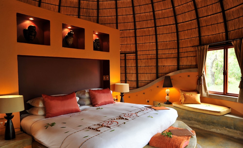 Hoyo-Hoyo Tsonga Lodge 21/68
