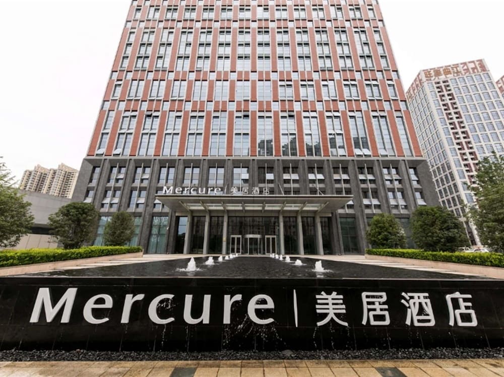Mercure Xian Qujiang 8/60