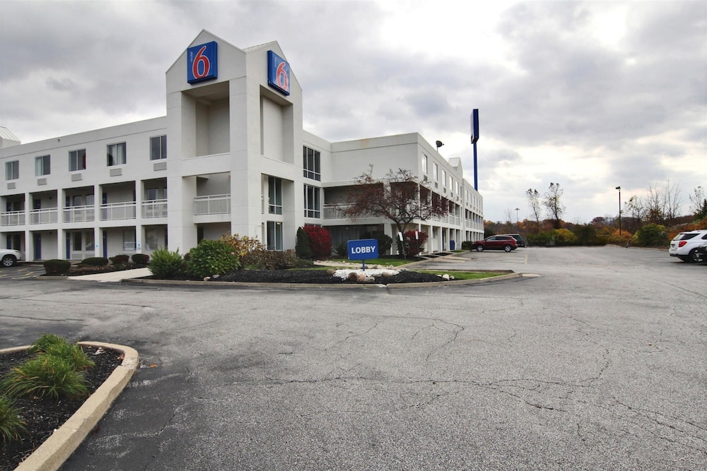 Willow Lodge Willoughby Cleveland 49/59