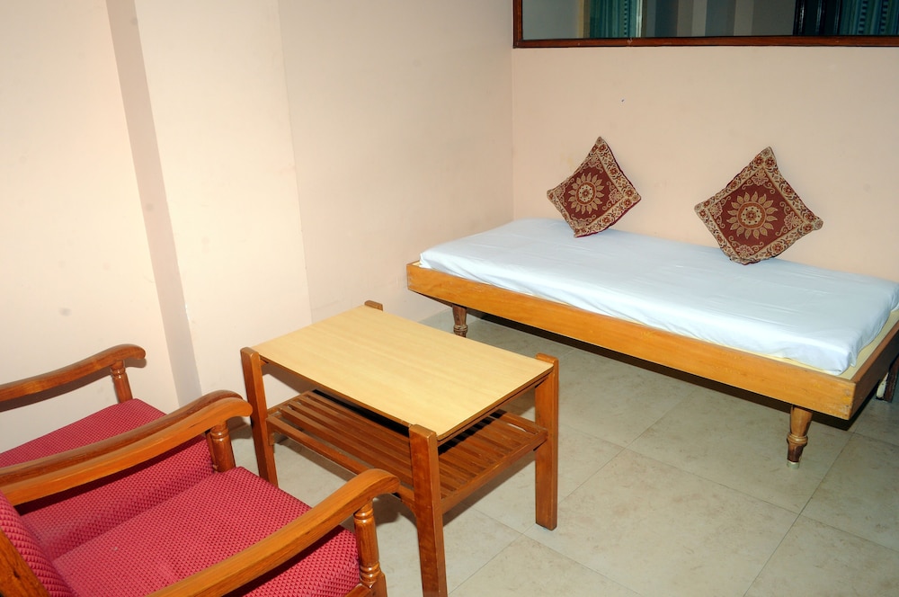 Hotel Surguru 36/60