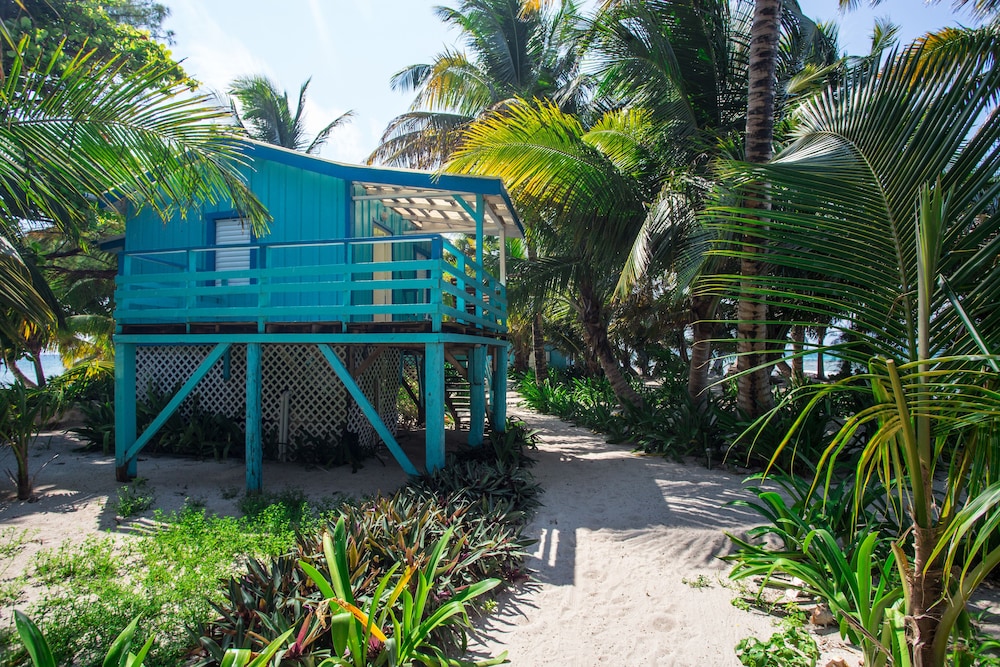 Ranguana Caye Cabanas 21/50
