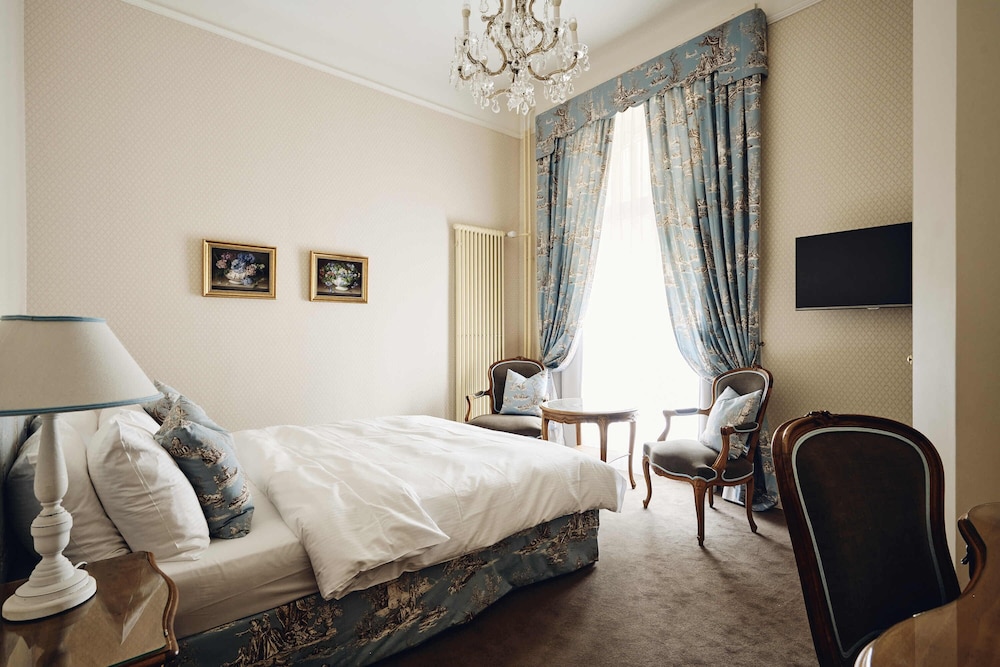 Hotel Europe 11/44