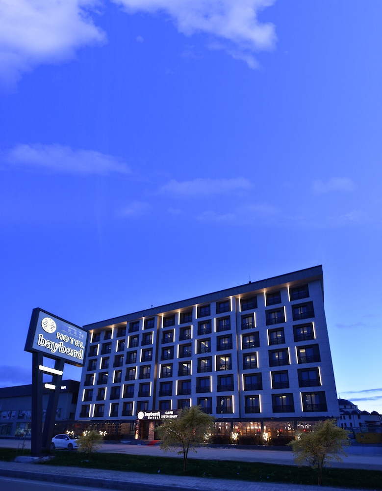 Bayberd Hotel 2/34