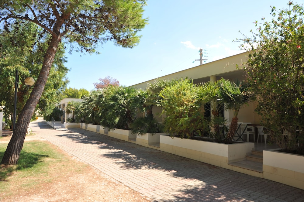Villaggio Spiaggia Lunga 65/71